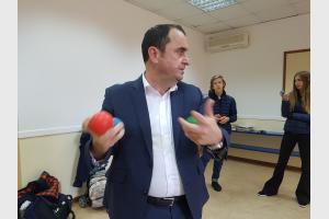 Learning to Juggle - Media Gallery 29