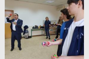 Learning to Juggle - Media Gallery 31