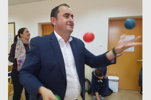 Learning to Juggle - Media Gallery 20