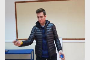 Learning to Juggle - Media Gallery 23